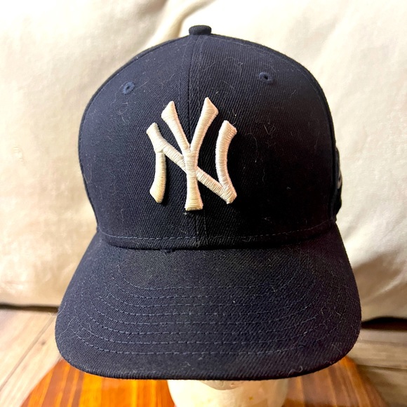 New Era Other - New Era New York Yankees Street Style Flower 59Fifty Fitted Cap Hat Size 7 1/8